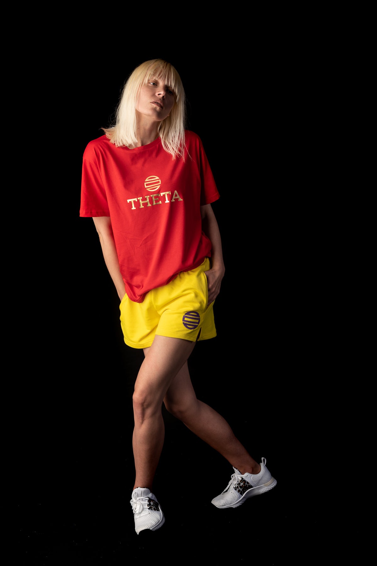 Women's Shorts Theta minimal Logo / Yellow